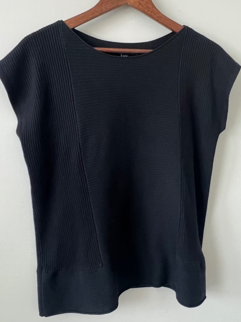 Cable & Gauge Black Rib Knit Cap Sleeve Sweater Top Women's Small Rayon Blend